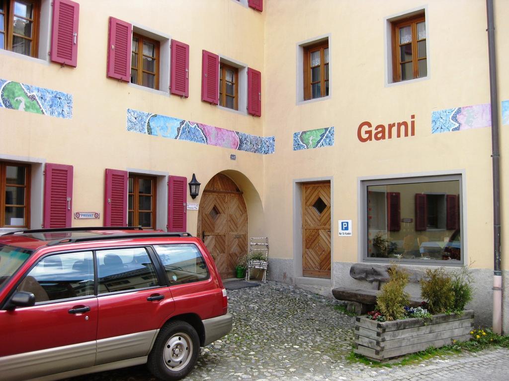 Pensiun Garni Plaz Hotel Scuol Buitenkant foto